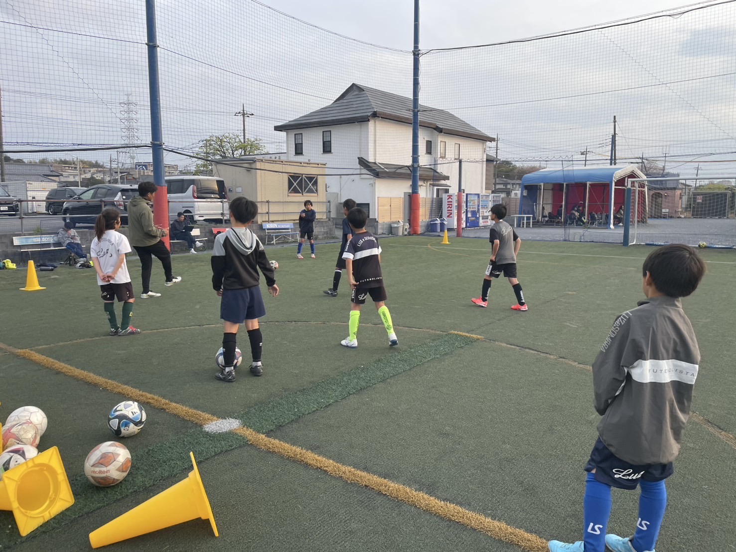 スポーツサービス業